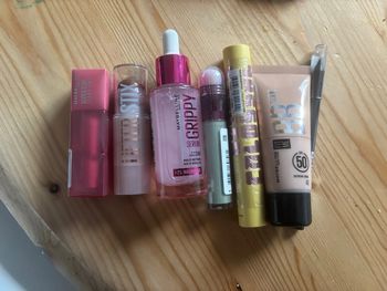 Lot Maybelline