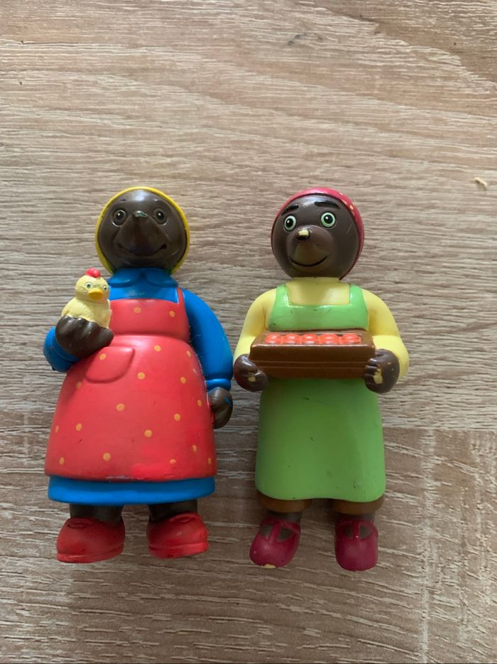 7 figurines petit ours brun dans le jardin - photo numéro 2