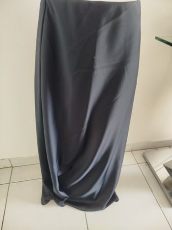 #kytietailleuniquefemme. Jupe longue en satin marine taille unique 
