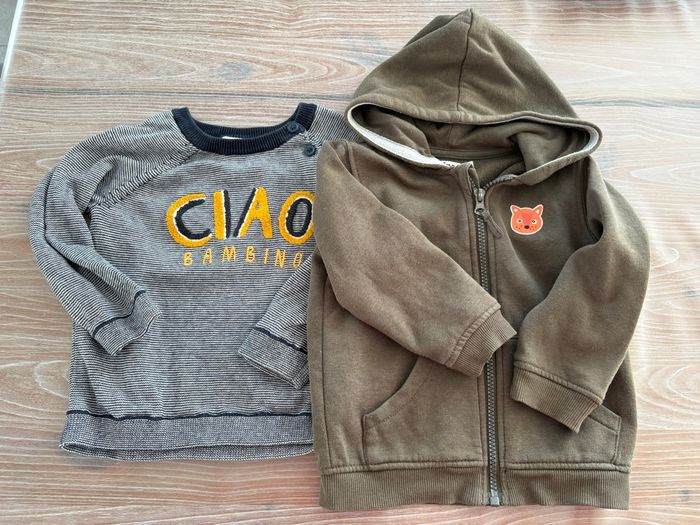 Lot de 2 pulls fins  24 mois