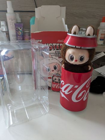 Labubu coca cola secret authentique