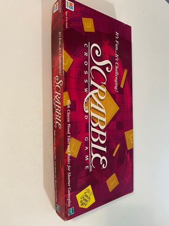 Scrabble en anglais lettres et chevalets en Bois