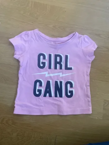 Tee shirt manches courtes fille primark 1 an  12 mois