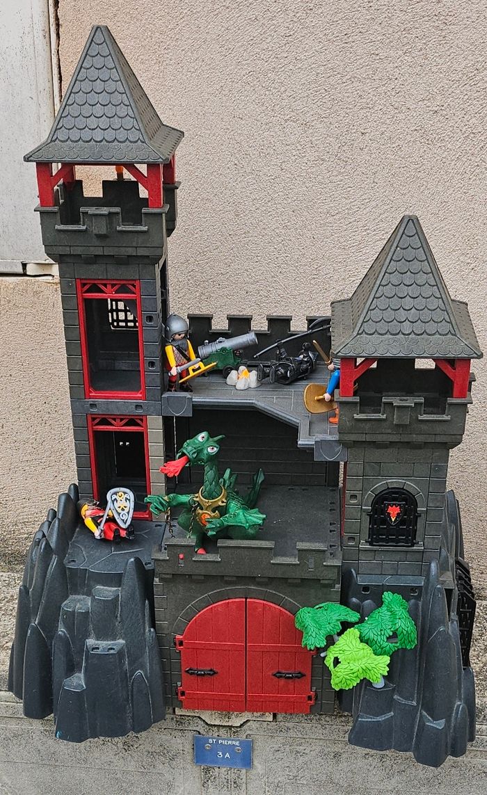 Châteaux playmobil chevalier - photo numéro 4