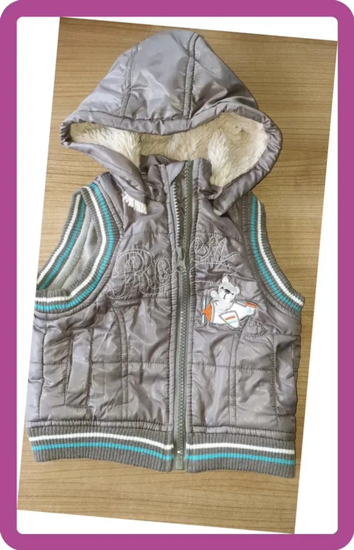 Veste sans manches doublée 12 mois
