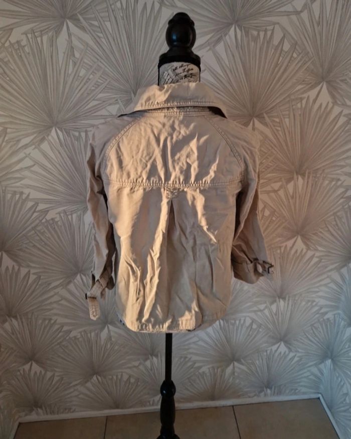 Jolie veste Bizzbee taille 40 - photo numéro 2