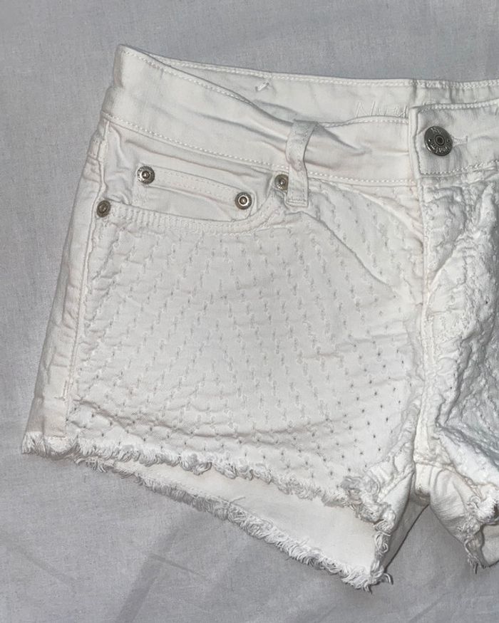 short en jeans NVY jeans taille 36 valeur 60 euros - photo numéro 2