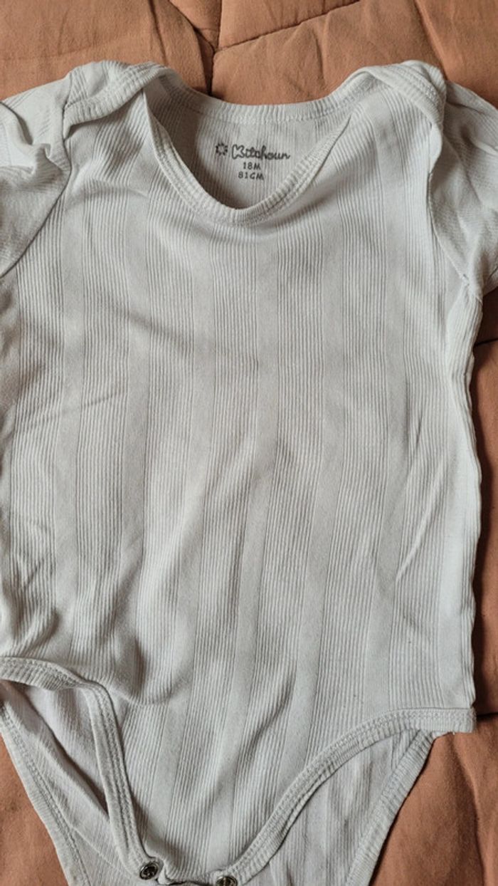 2 bodies 18mois - photo numéro 3