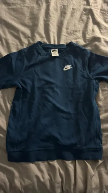 Pull Nike