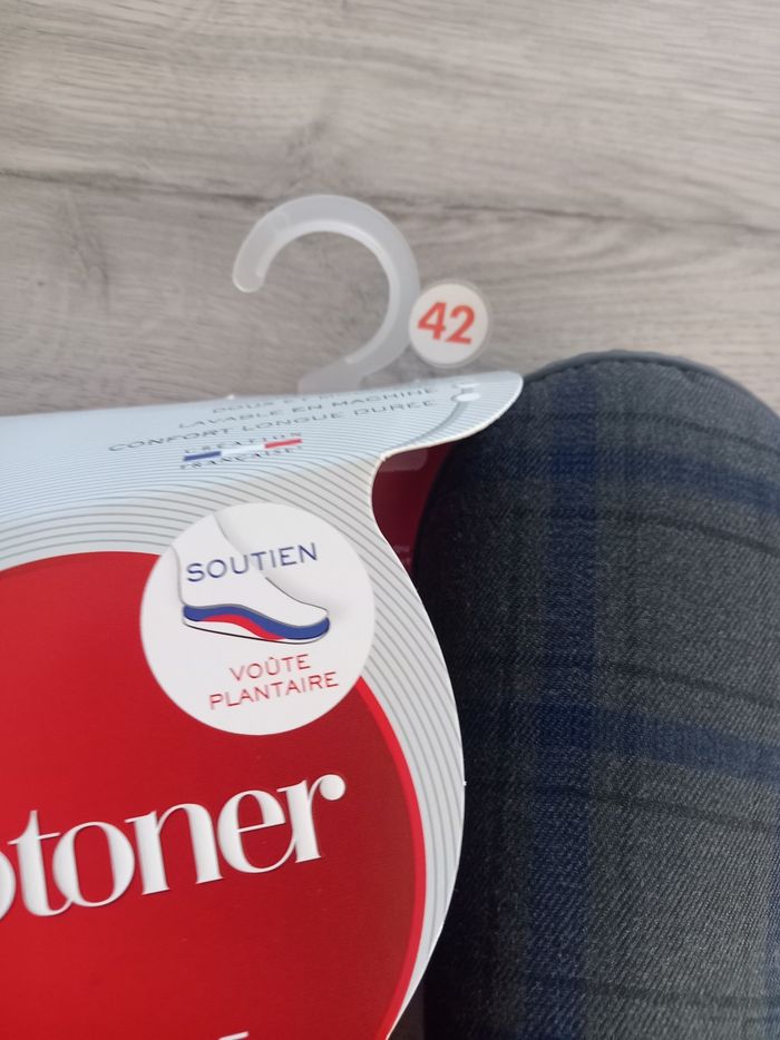 Chaussons fourrés isotoner taille 42 - photo numéro 2