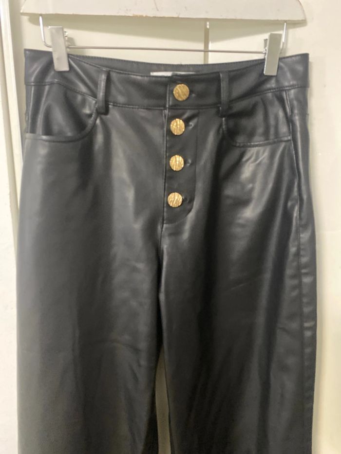 Pantalon habillé . similicuir. Zara, femme, taille S. - photo numéro 13
