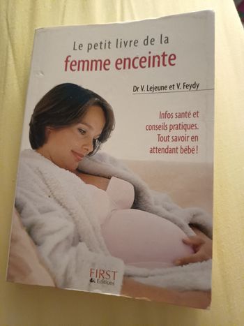 Livre Le petit livre de la femme enceinte 