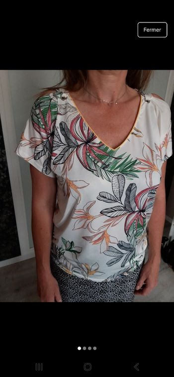 Haut élégant épaules dénudées