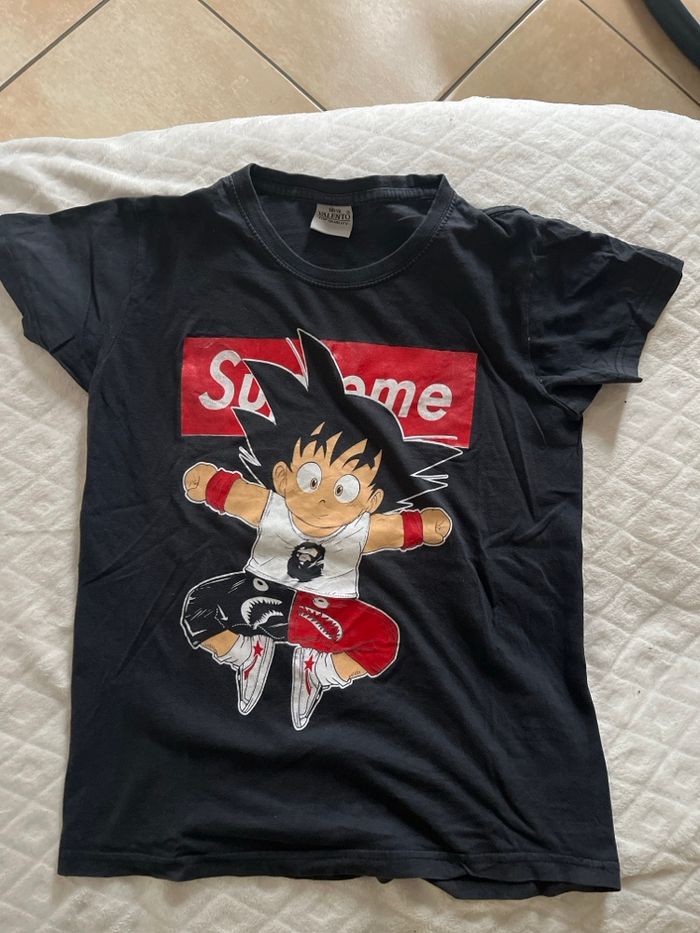 TEE shirt garçon taille 10/12 ans