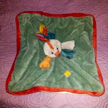Doudou plat oiseau poule coq bleu vert beige orange Bukowski