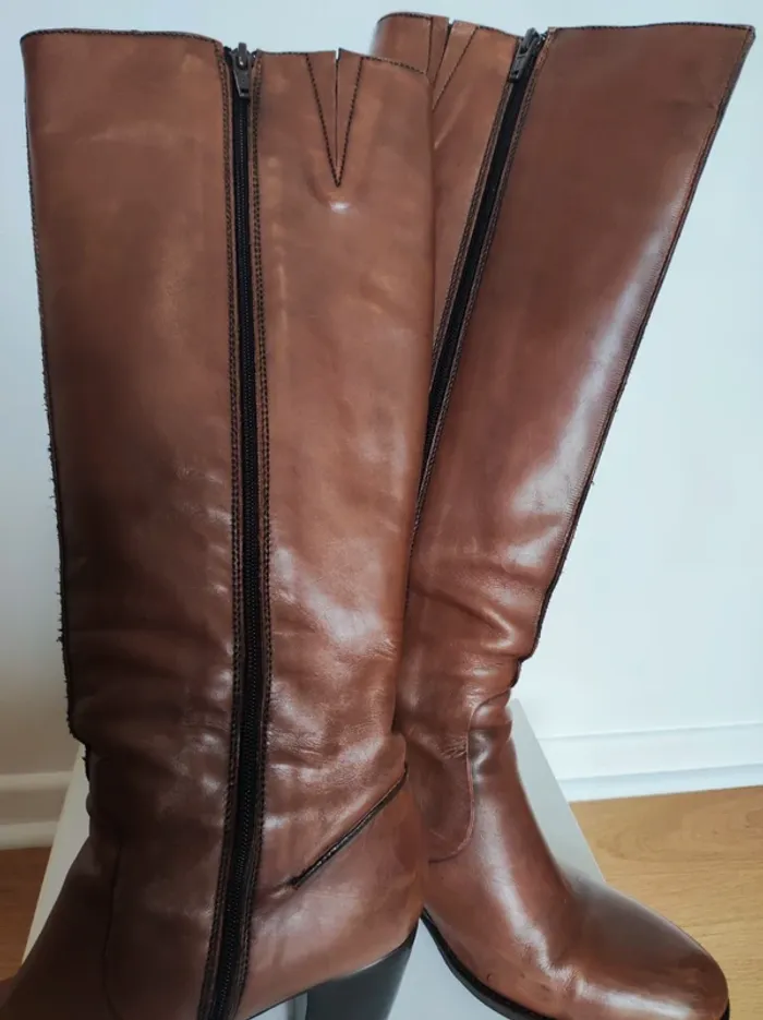 Bottes en cuir véritable - marron - très bon état - 38,5 - photo numéro 3