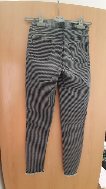 Jean rayé noir/blanc  Gemo  - 12 ans