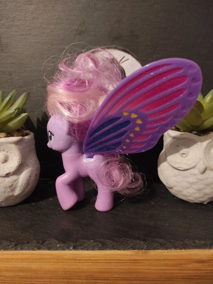 G4 Little Pony mein kleines pequeno Poney Daisy Dreams II Wing #geektradeponeyg4 - photo numéro 2