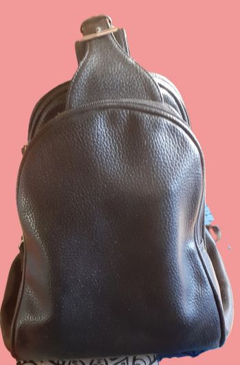 Sac à dos de ville. Très bon état.