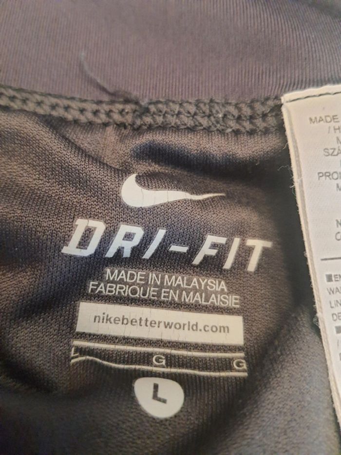 Short sport femme Nike Running taille L noir/gris - photo numéro 12