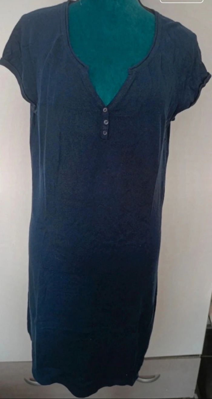 robe pull légère manches courtes taille 42/44