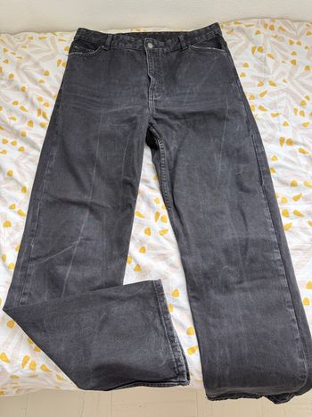 jean noir coupe droite