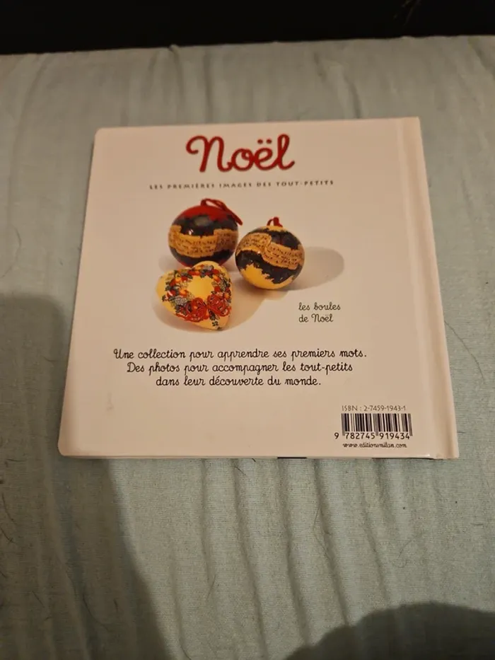 📗 Livre Noël les premières images des tout-petits - photo numéro 2