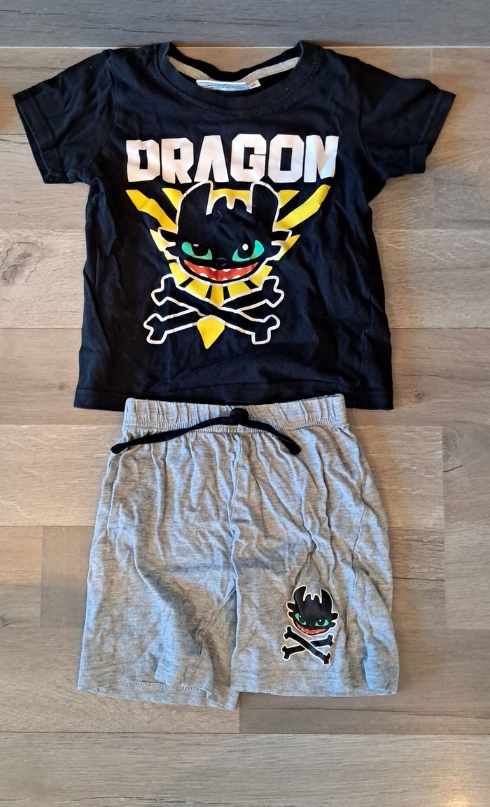 Lot pyjamas taille 5 ans - photo numéro 4