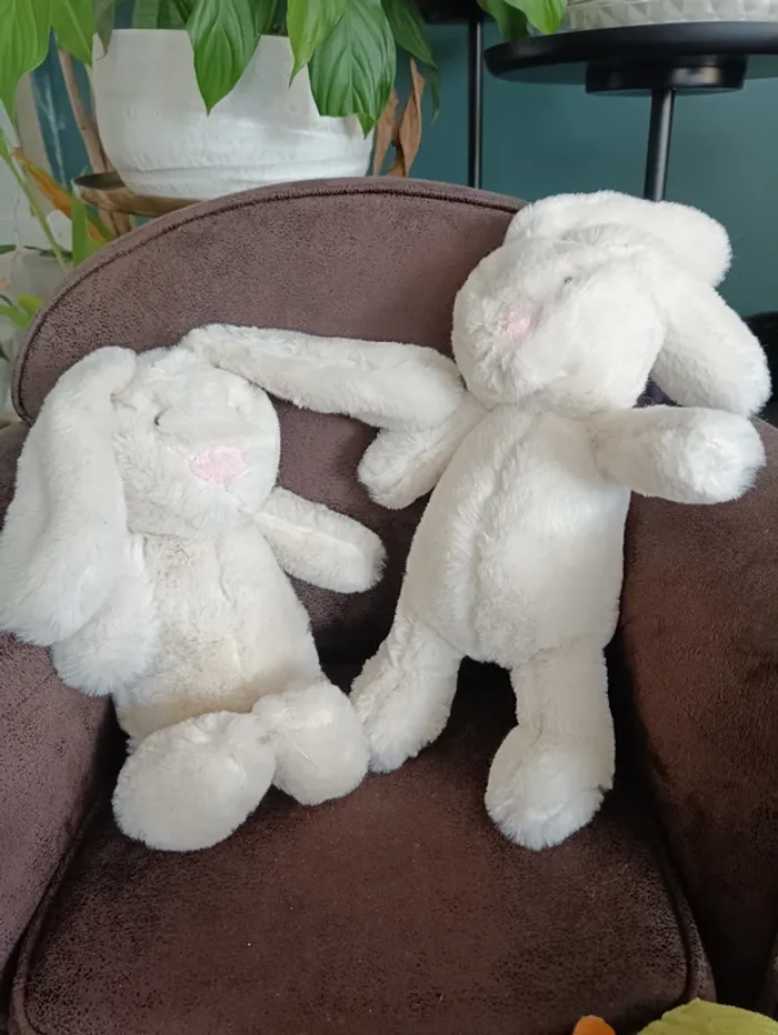 Peluche lapin 100% en matière recyclé