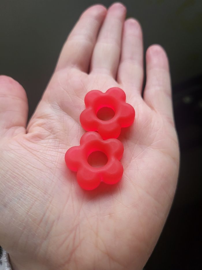 Pampilles fleurs rouges mates - photo numéro 5