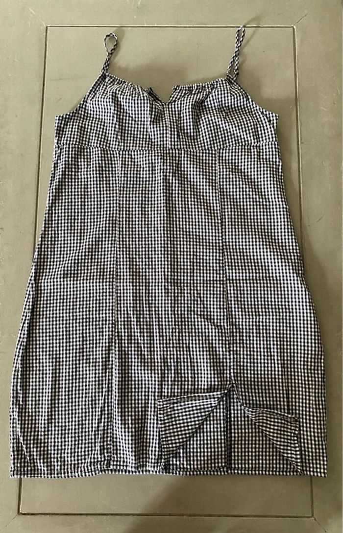 Robe vichy blanche et noire Pimkie taille 38 / 40 - photo numéro 10