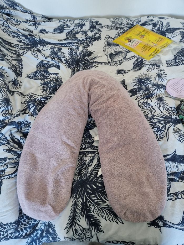 Lot 2 coussins d'allaitement - photo numéro 4