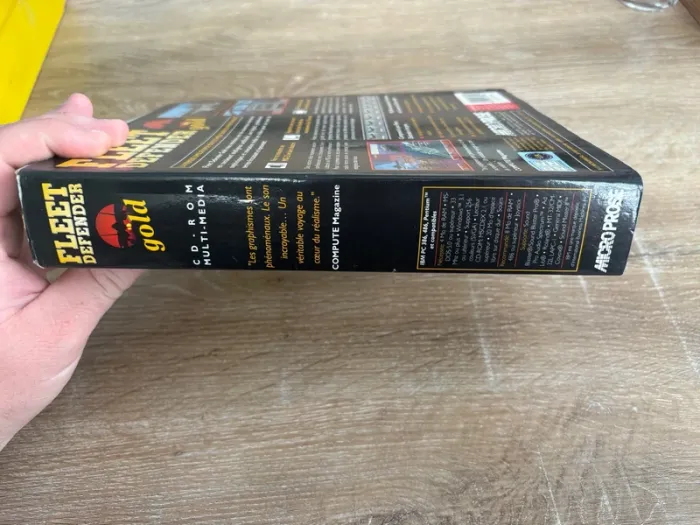 Fleet defender gold pc vintage big box - photo numéro 4