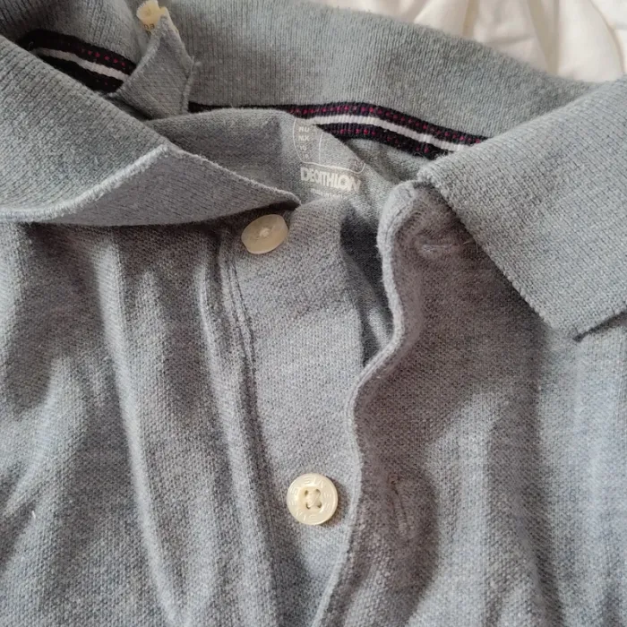 Polo gris - photo numéro 3