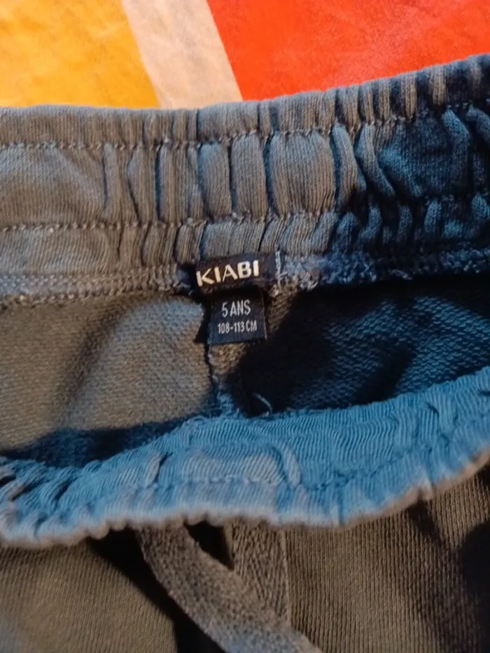 Pantalon avec zip 5 ans - photo numéro 3