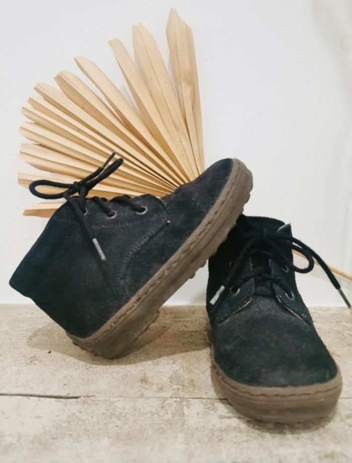 🩷Chaussures bleu marine pointure 22 cuir daim lacet 🦧 - photo numéro 3