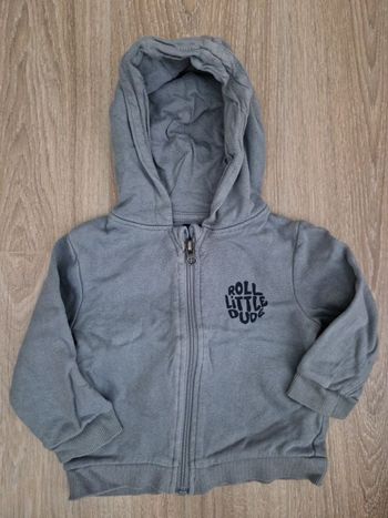 Sweat à capuche zippé