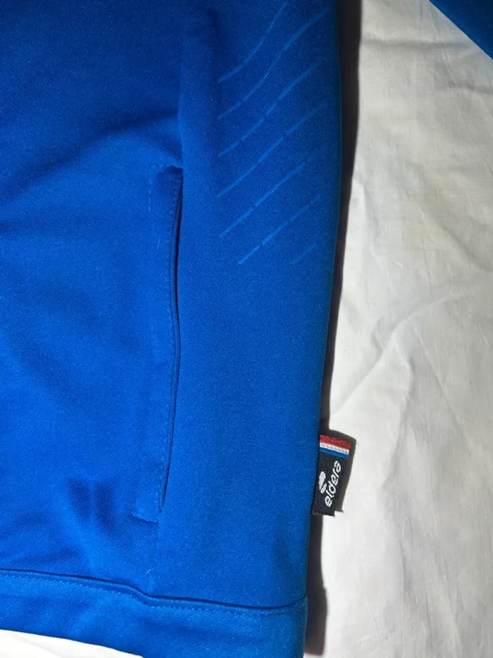 Veste légère de foot - photo numéro 4