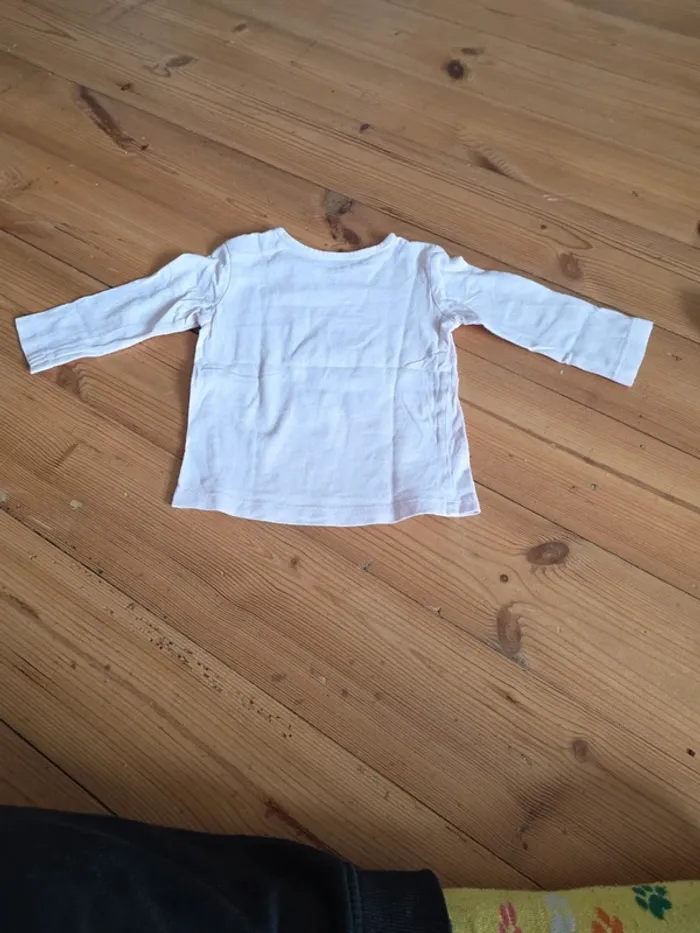 Lot de 5 vêtements 6 mois. - photo numéro 5
