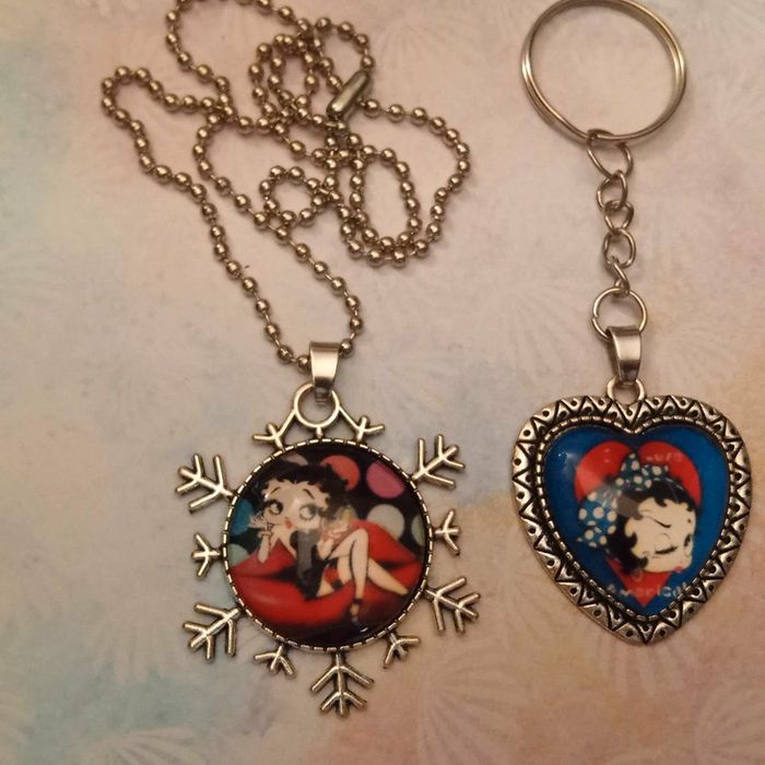 Collier + porte-clés Betty boop