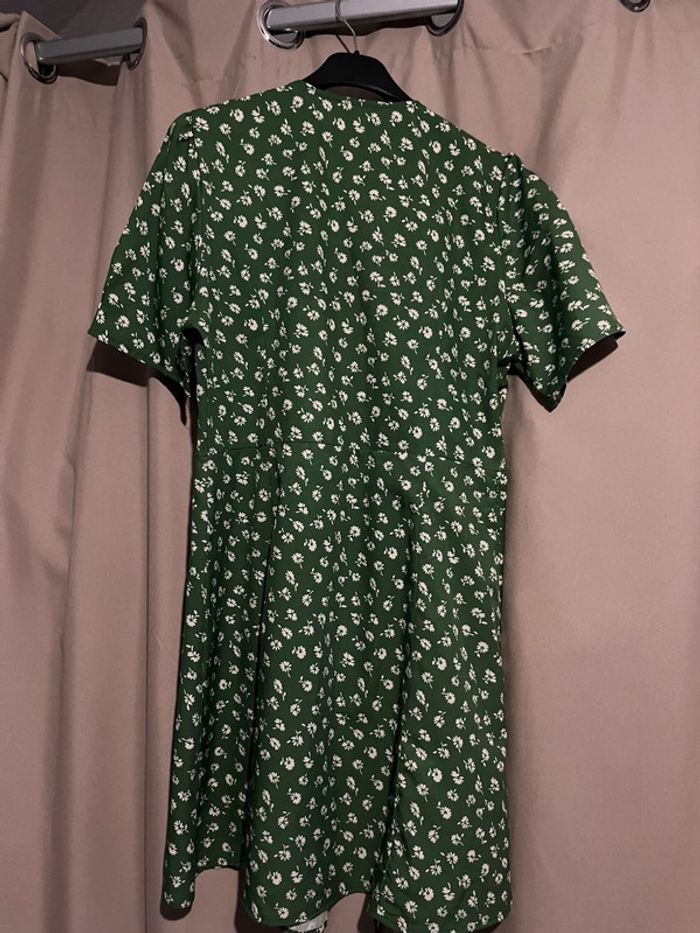 Robe courte - photo numéro 4