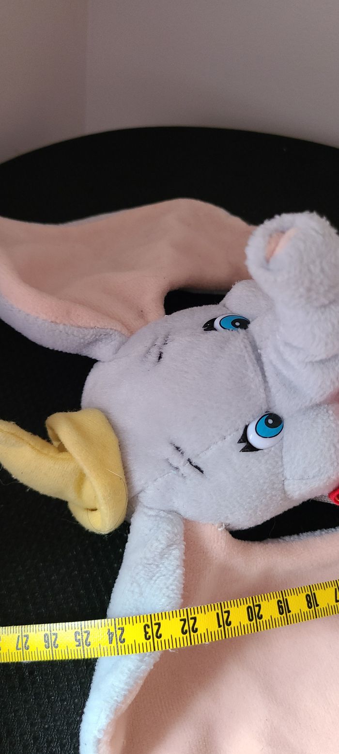 Peluche / pochette Dumbo - photo numéro 2