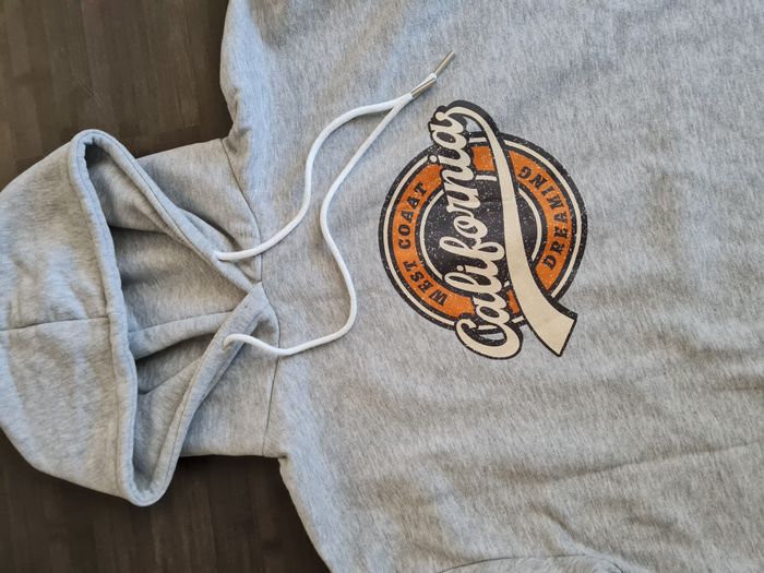 Sweat à capuche - photo numéro 3