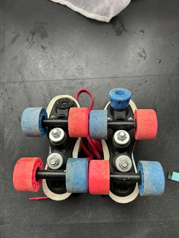 Patins à roulettes vintage multicolores – semelle 20 cm - photo numéro 3