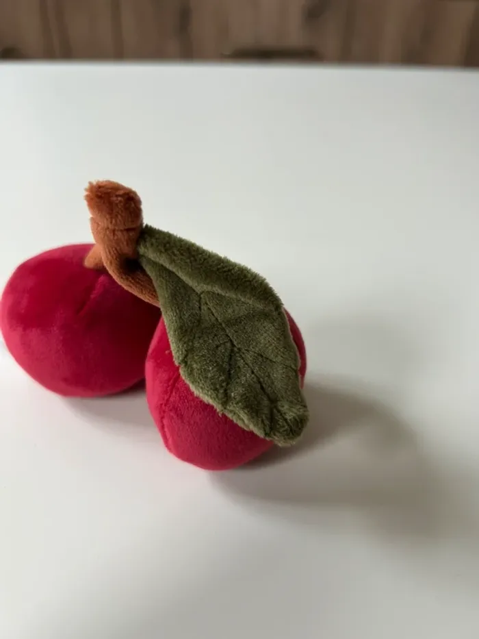 Cerise jellycat - photo numéro 3