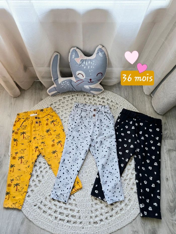 Boy: 3 bas de jogging Disney 36 mois