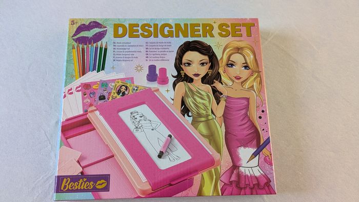 Coffret pour dessins de mode " Designer set " - photo numéro 7