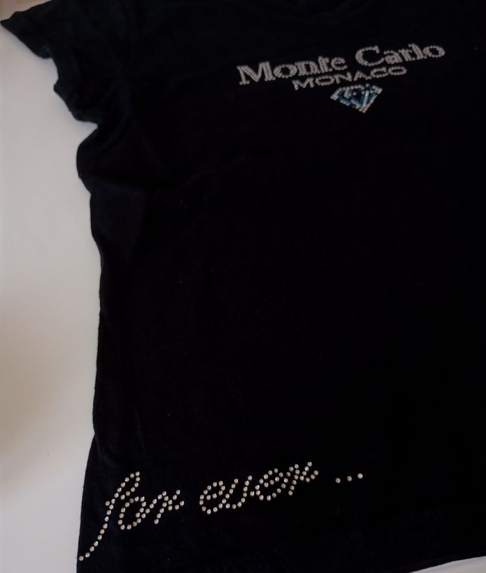 Tee-shirt noir sans manches. Taille S. Coton . Strass . Très bon état - photo numéro 8
