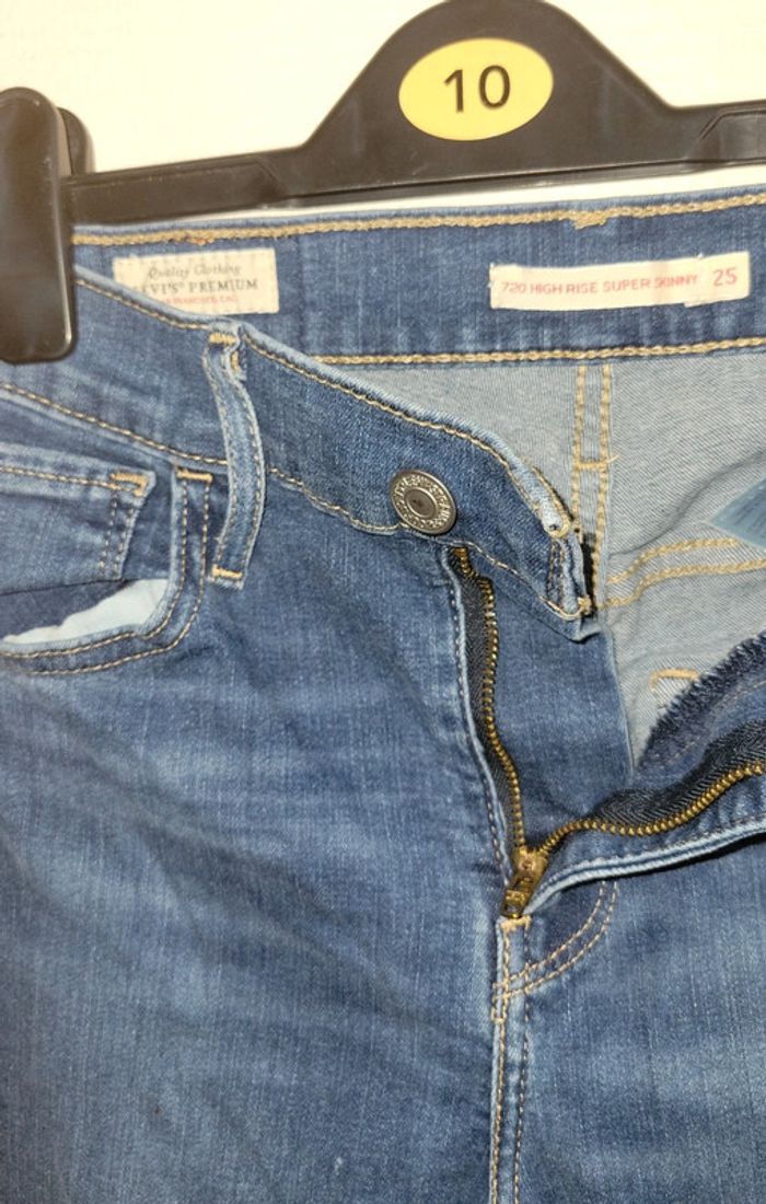 Jean levi's premium