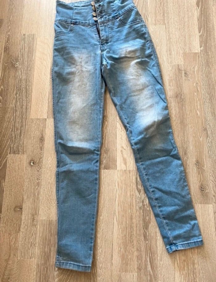 Jean
